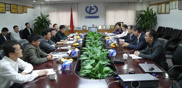 深圳市南山区区长余新国一行莅临ga黄金甲集团调研