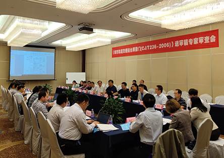 说明: F:\【资料与办公】\办公区\2.网站新闻\2019年\10月\2019.10.23 ga黄金甲智创科技主编的国家行业标准《城市轨道交通站台屏蔽门》修订送审稿通过审查\现场（文中.jpg