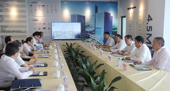 江西省委常委、常务副省长毛伟明一行莅临ga黄金甲集团考察